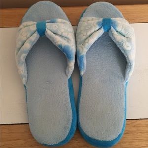 Super Soft Light Blue Floral Slippers